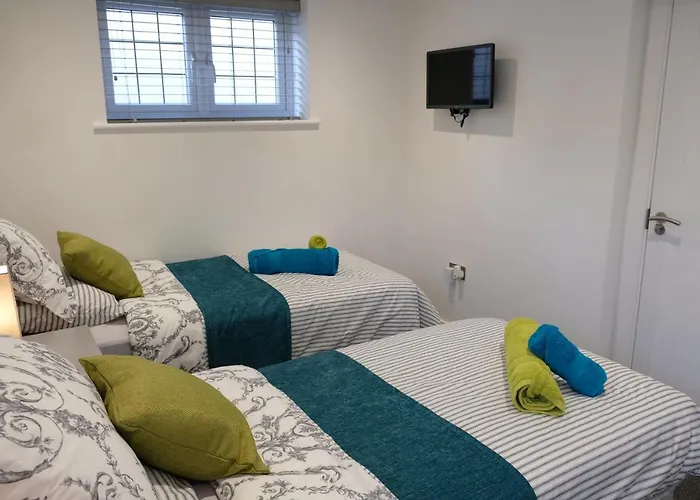 Rosemary House Brs Airport Accommodation