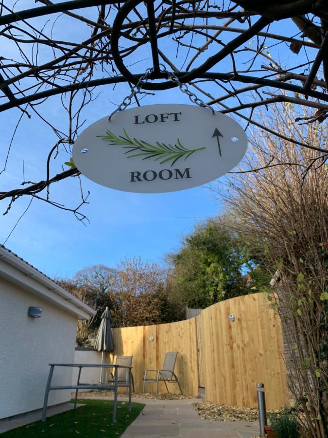Rosemary House Brs Airport Accommodation Winford