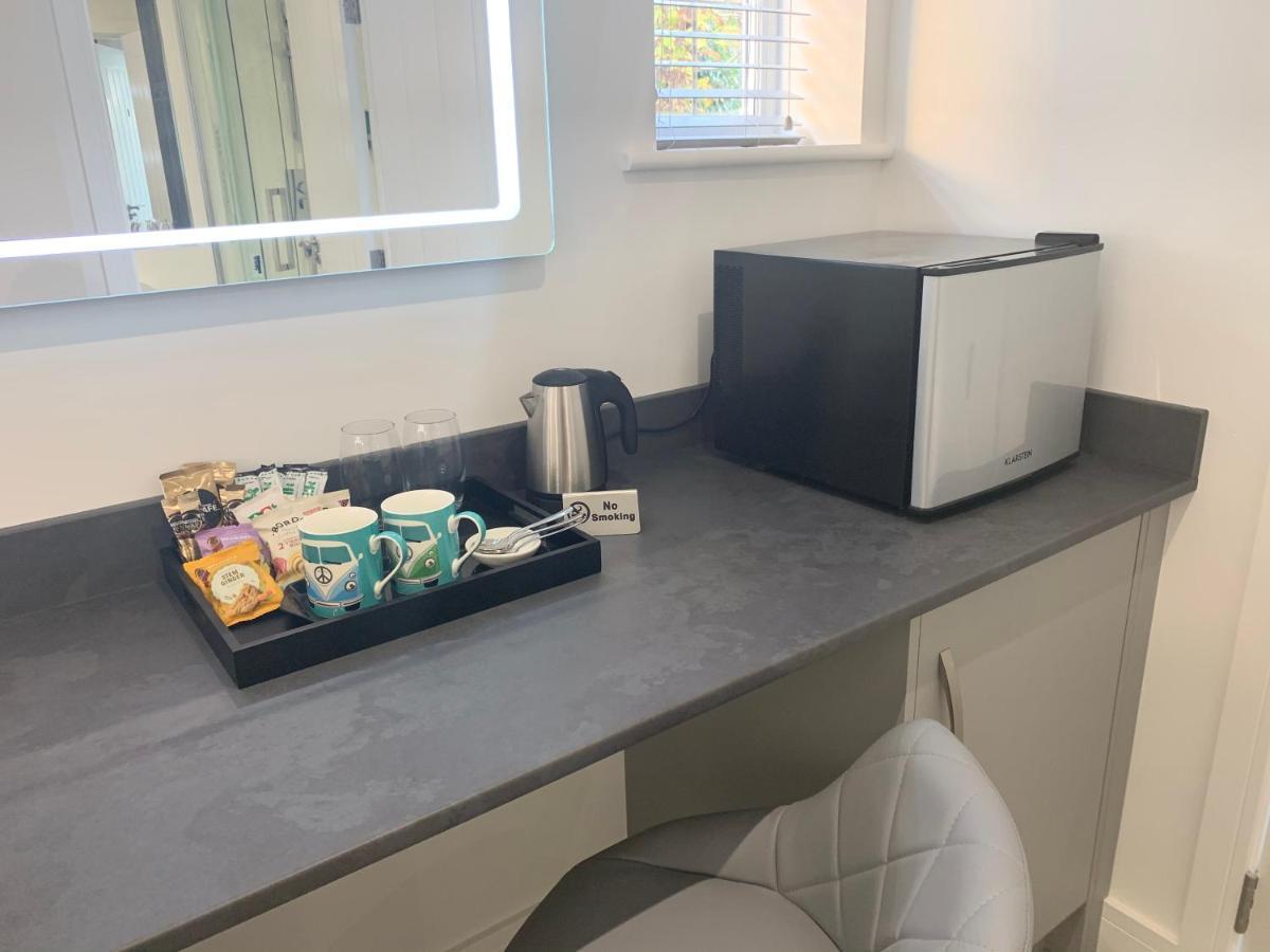 Rosemary House Brs Airport Accommodation